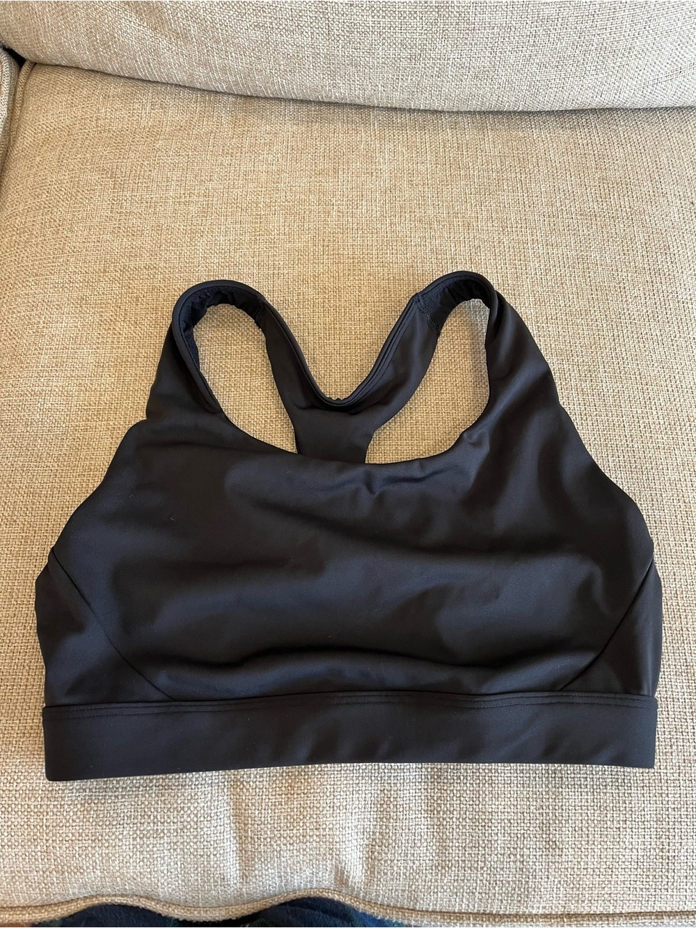 Athleta Ultimate Sports Bra Small D-DD